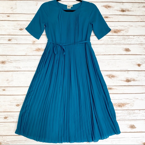 ASOS teal pleated dress with tie waist - Picture 2 of 5